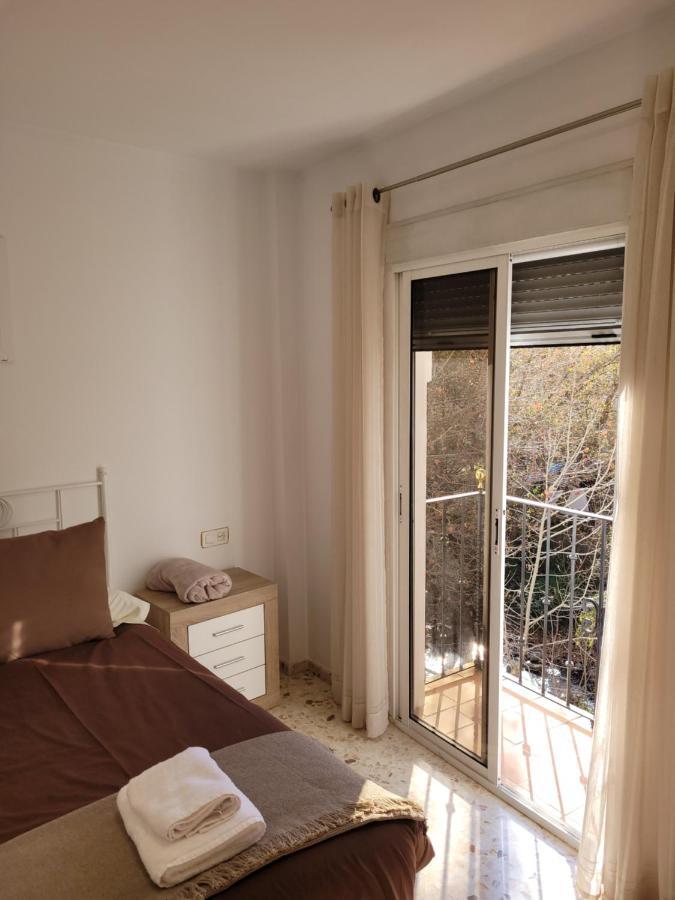 Apartamentos Pinos Genil Exterior photo